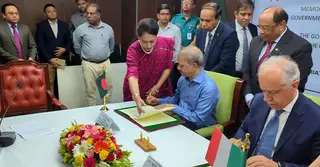 বৈধ অভিবাসন বাড়াতে ইতালির সঙ্গে বাংলাদেশের সমঝোতা স্মারক সই